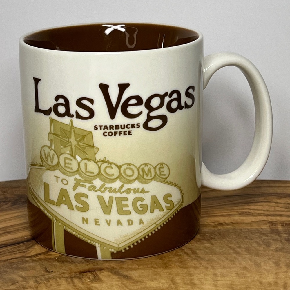 Starbucks Las Vegas Mug Global Icon City Series 2011 Coffee Mug 16oz EUC